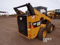 caterpillar-dtb04879