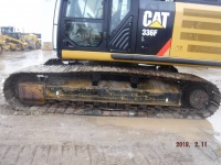 caterpillar-rkb01764