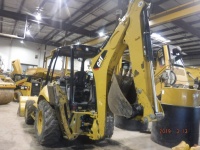 caterpillar-skr04960