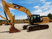 caterpillar-rkb01708