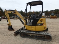 caterpillar-rky01729