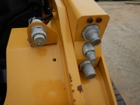 caterpillar-taw06595