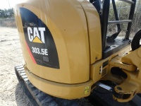 caterpillar-rky01882