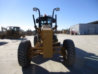 caterpillar-m9d01411