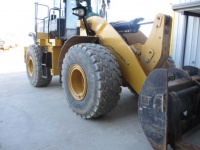 caterpillar-emb00899