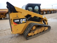 caterpillar-taw06595