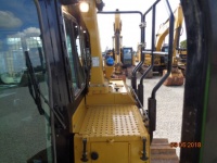 caterpillar-htz00573