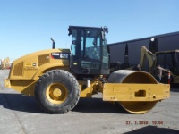 caterpillar-43700188