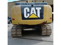 caterpillar-rkb01389