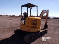 caterpillar-rky03838