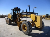 caterpillar-m9d01411