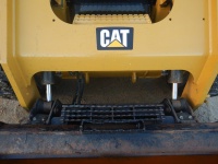 caterpillar-byf02082