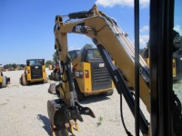 caterpillar-bg800750