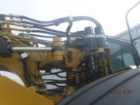 caterpillar-dbf00174