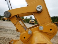 caterpillar-bz200518