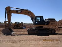 caterpillar-hhk00232