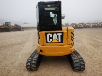 caterpillar-cj200582