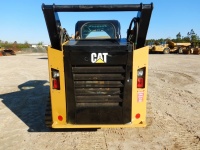 caterpillar-taw05645