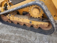 caterpillar-fd200572