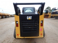 caterpillar-taw06595