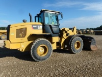 caterpillar-rhn01541