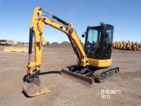 caterpillar-rky04032