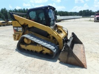 caterpillar-taw04540