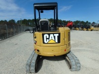 caterpillar-rky01882