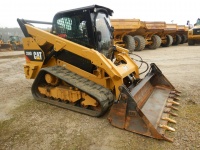 caterpillar-taw04051