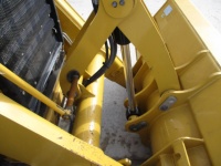 caterpillar-skr04704