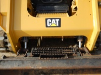 caterpillar-fd200572