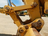 caterpillar-rkb01708