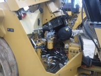 caterpillar-cb500321